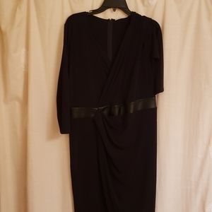 T tahari blk dress with leather belt